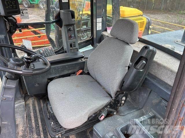 John Deere 544K Naudoti ratiniai krautuvai