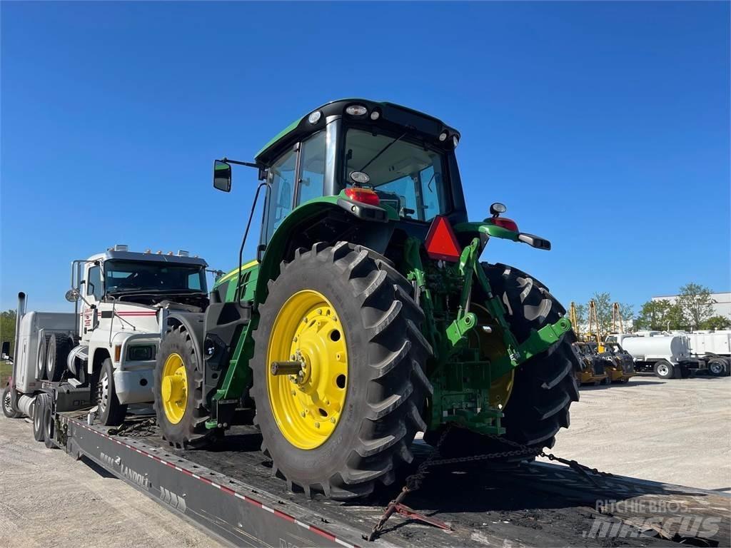 John Deere 6175M Traktoriai