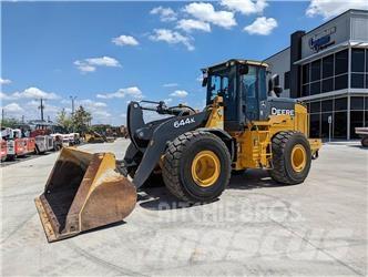 John Deere 644K Naudoti ratiniai krautuvai