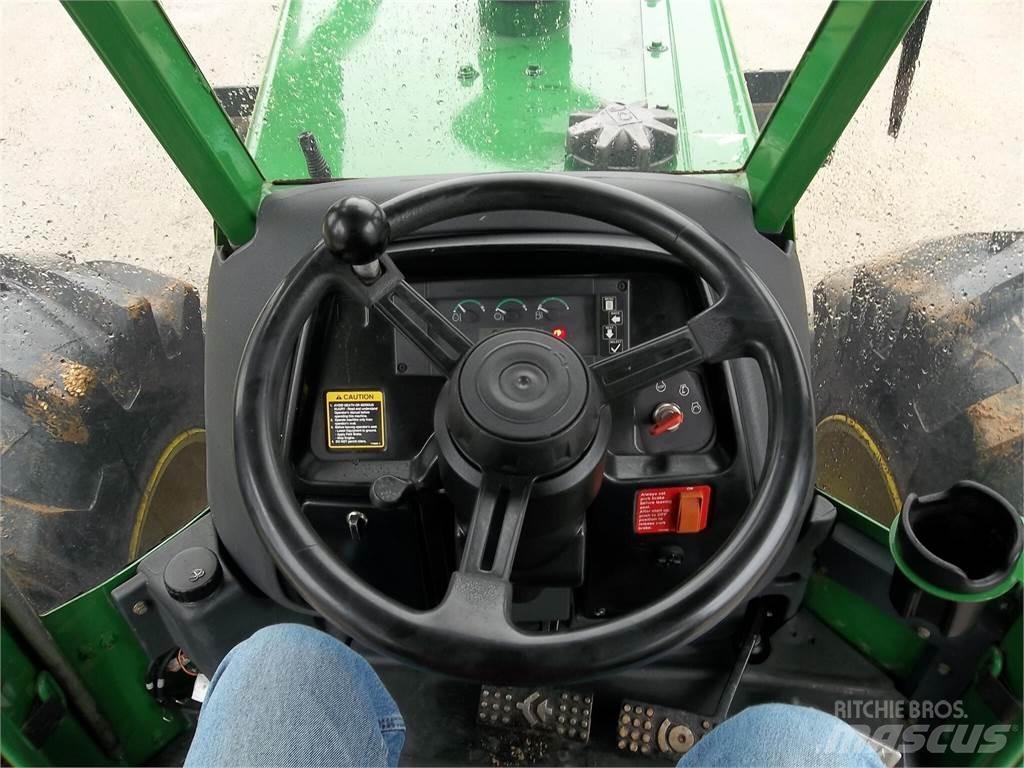 John Deere 648H Skiedrovežiai