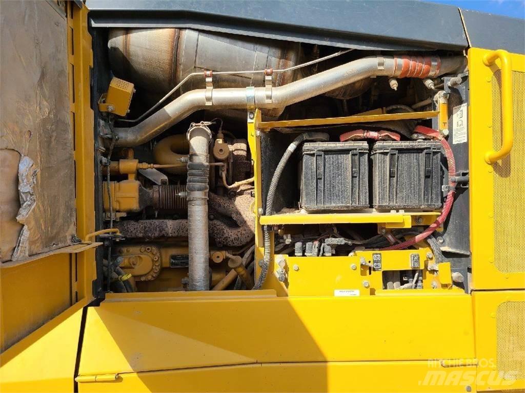John Deere 672G Greideriai