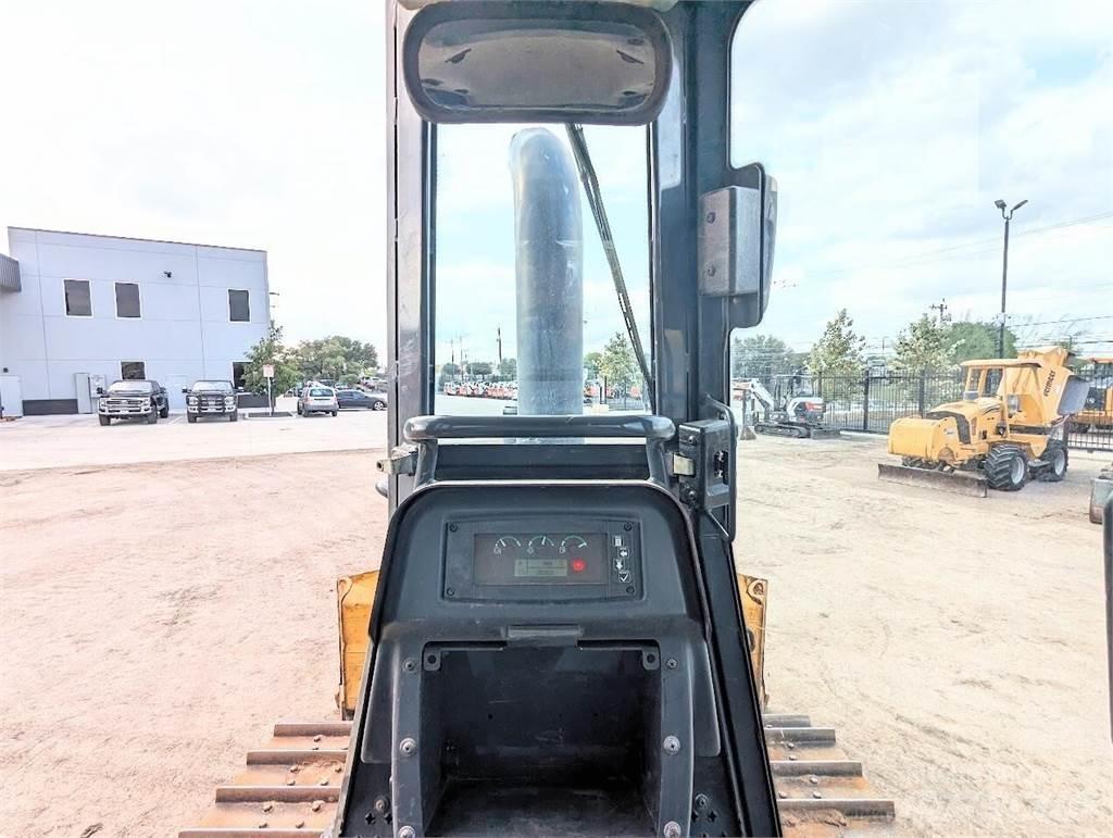 John Deere 700K Vikšriniai buldozeriai