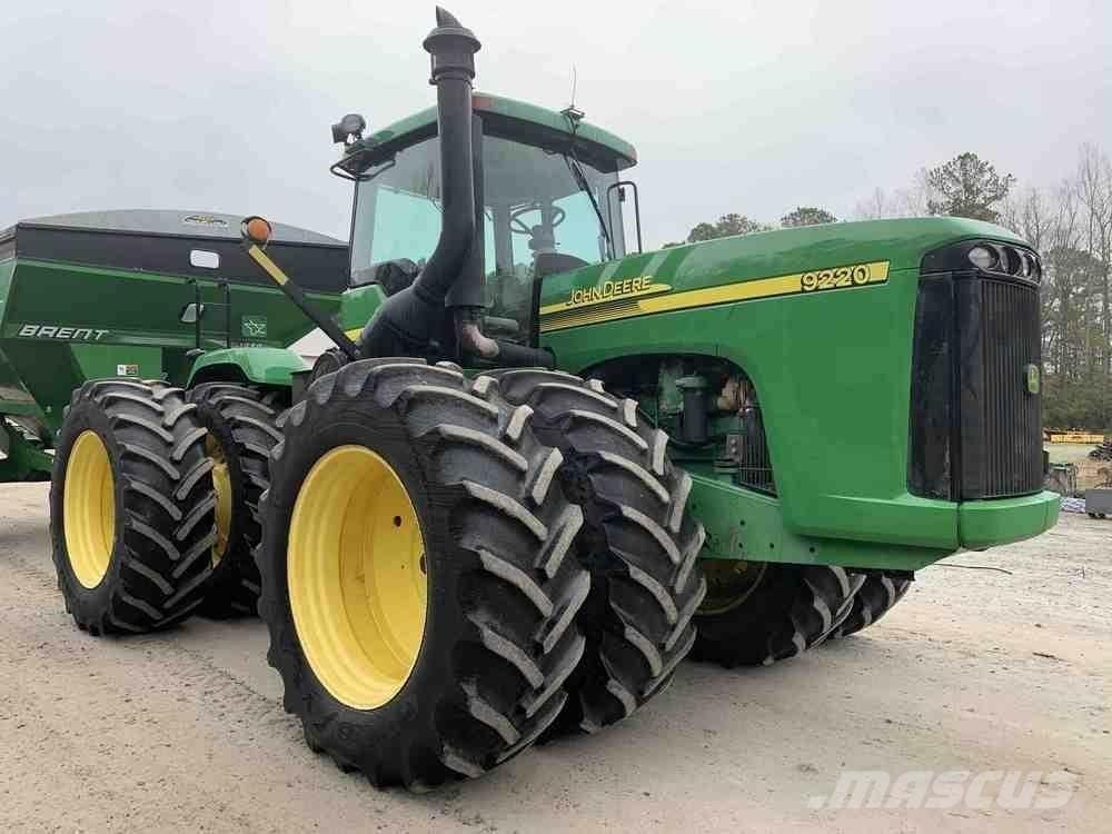 John Deere 9220 Traktoriai