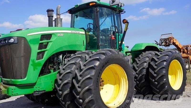 John Deere 9430 Traktoriai