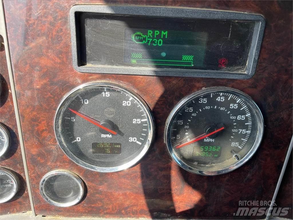 Kenworth T370 Statyba - Kita