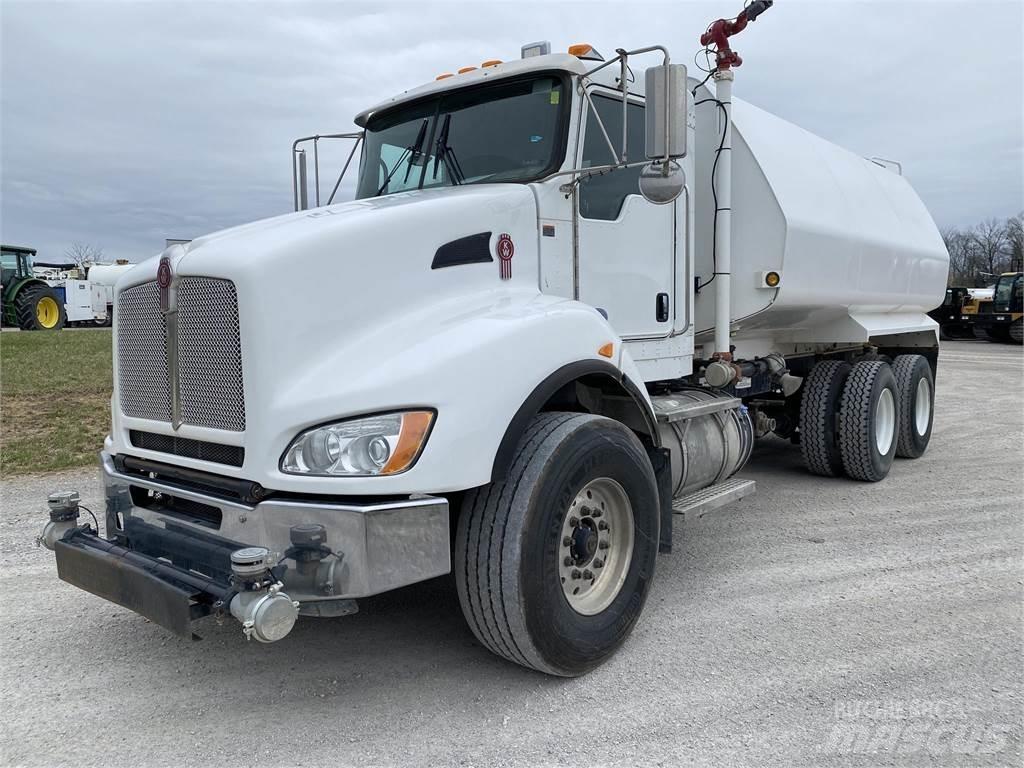 Kenworth T440 Vandens sunkvežimiai