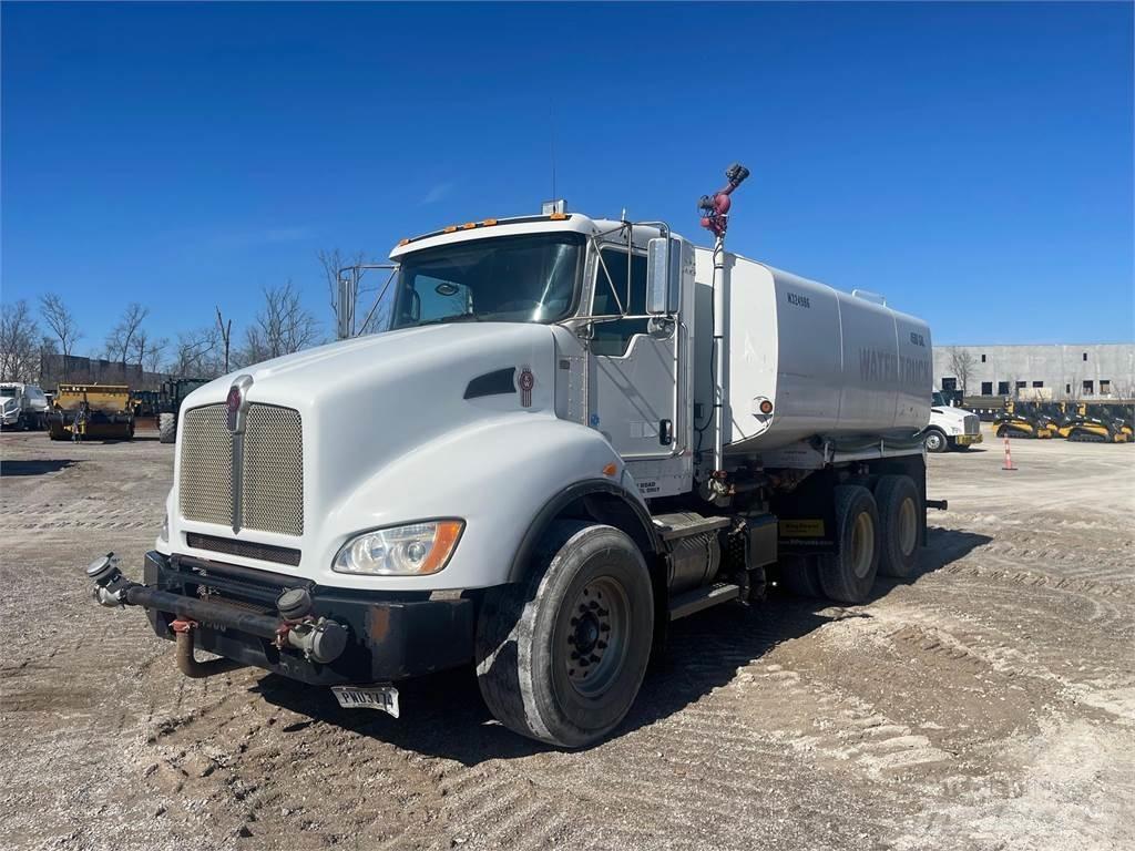 Kenworth T440 Vandens sunkvežimiai