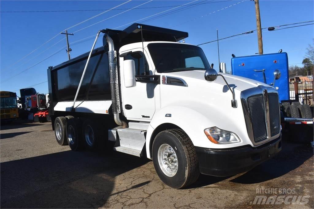 Kenworth T680 Savivarčių priekabų vilkikai