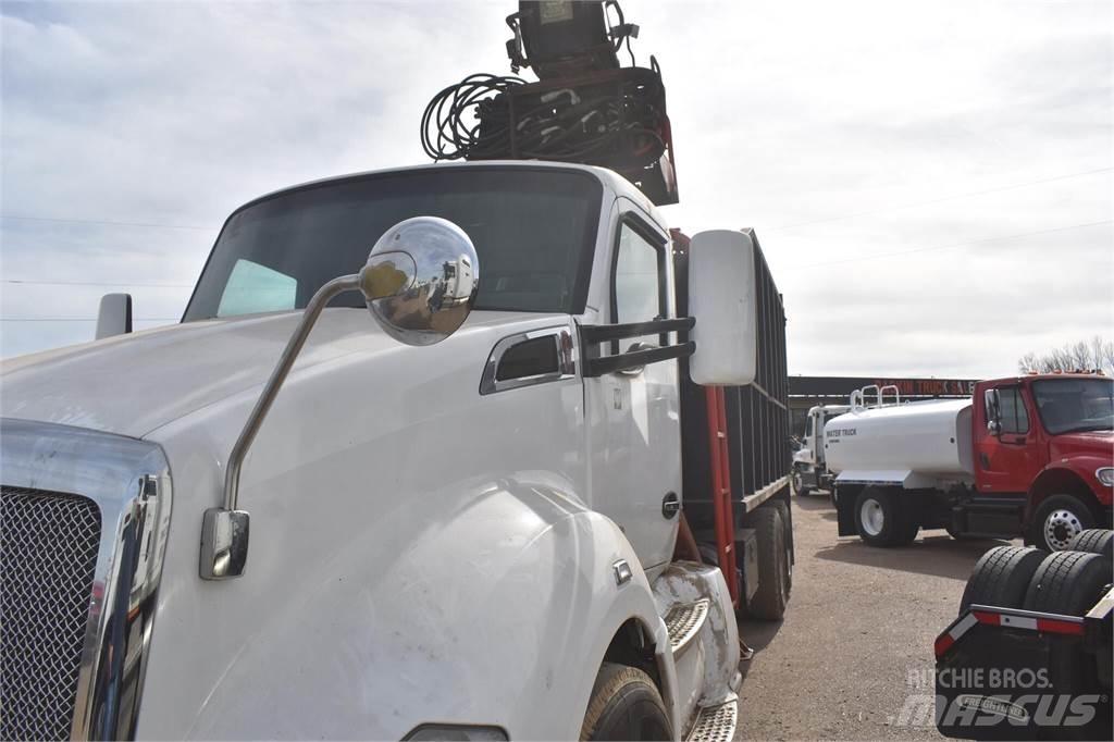 Kenworth T680 Automobiliniai kranai