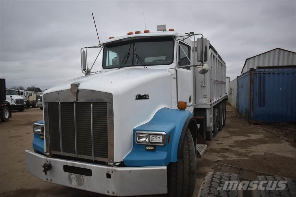Kenworth T800 Savivarčių priekabų vilkikai