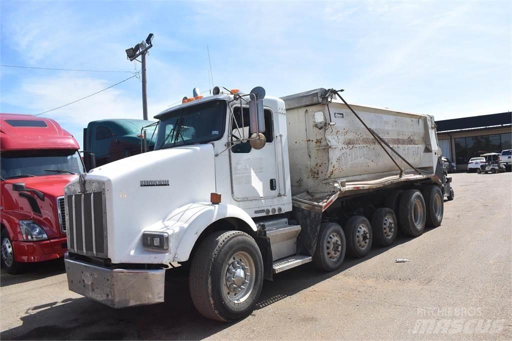 Kenworth T800 Savivarčių priekabų vilkikai
