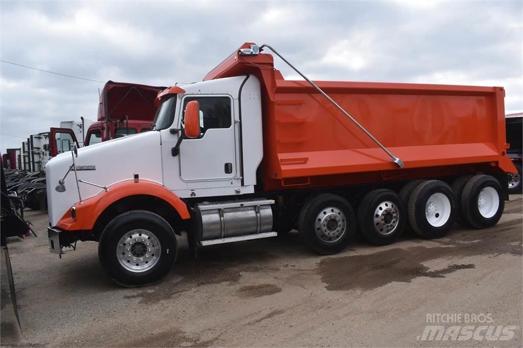 Kenworth T800 Savivarčių priekabų vilkikai