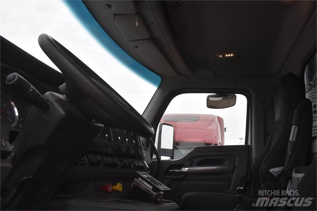 Kenworth T880 Savivarčių priekabų vilkikai