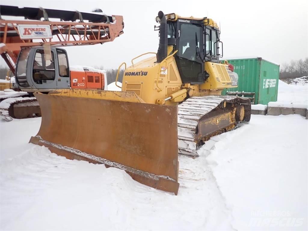 Komatsu D61PXi-24 Vikšriniai buldozeriai