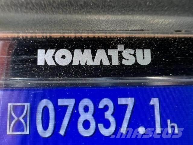 Komatsu D65PX-18 Vikšriniai buldozeriai