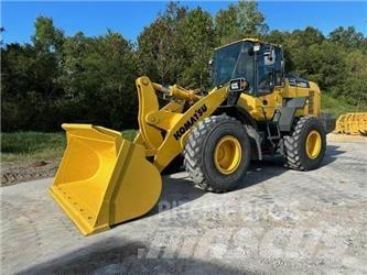 Komatsu WA320-8 Naudoti ratiniai krautuvai