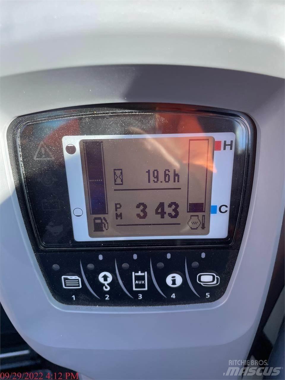 Kubota KX080-4 Vikšriniai ekskavatoriai