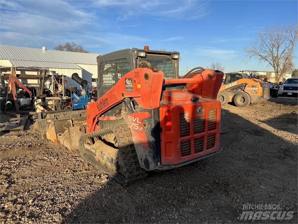 Kubota SVL75-2 Krautuvai su šoniniu pasukimu