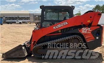Kubota SVL95-2S Krautuvai su šoniniu pasukimu