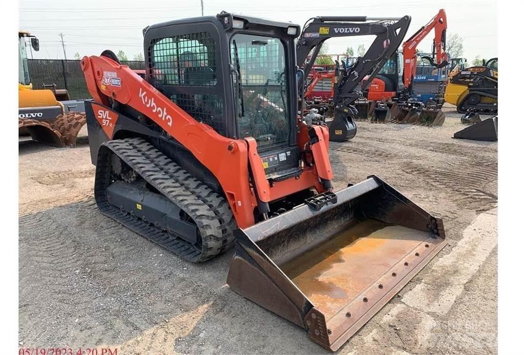 Kubota SVL97-2 Krautuvai su šoniniu pasukimu