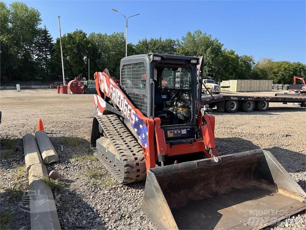 Kubota SVL97-2 Krautuvai su šoniniu pasukimu