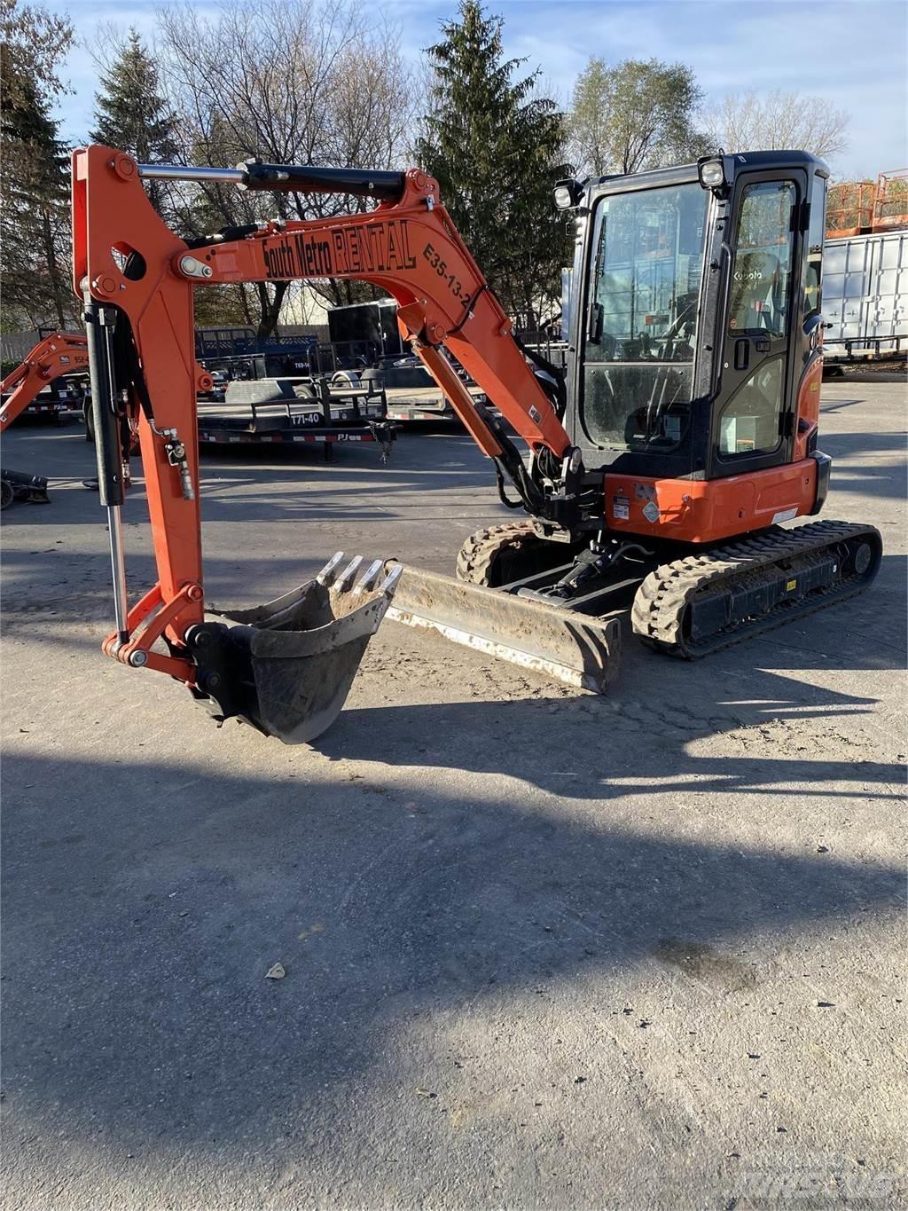 Kubota U35-4 Mini ekskavatoriai < 7 t