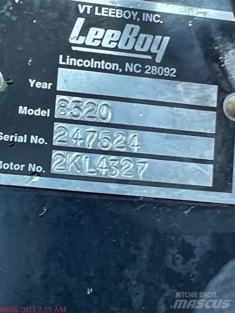 LeeBoy 8520B Asfalto klotuvai
