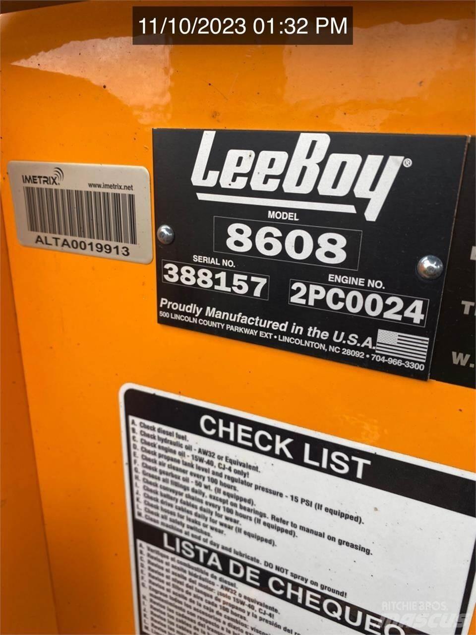 LeeBoy 8608 Asfalto klotuvai