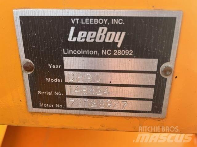 LeeBoy CB90 Šlavimo technika