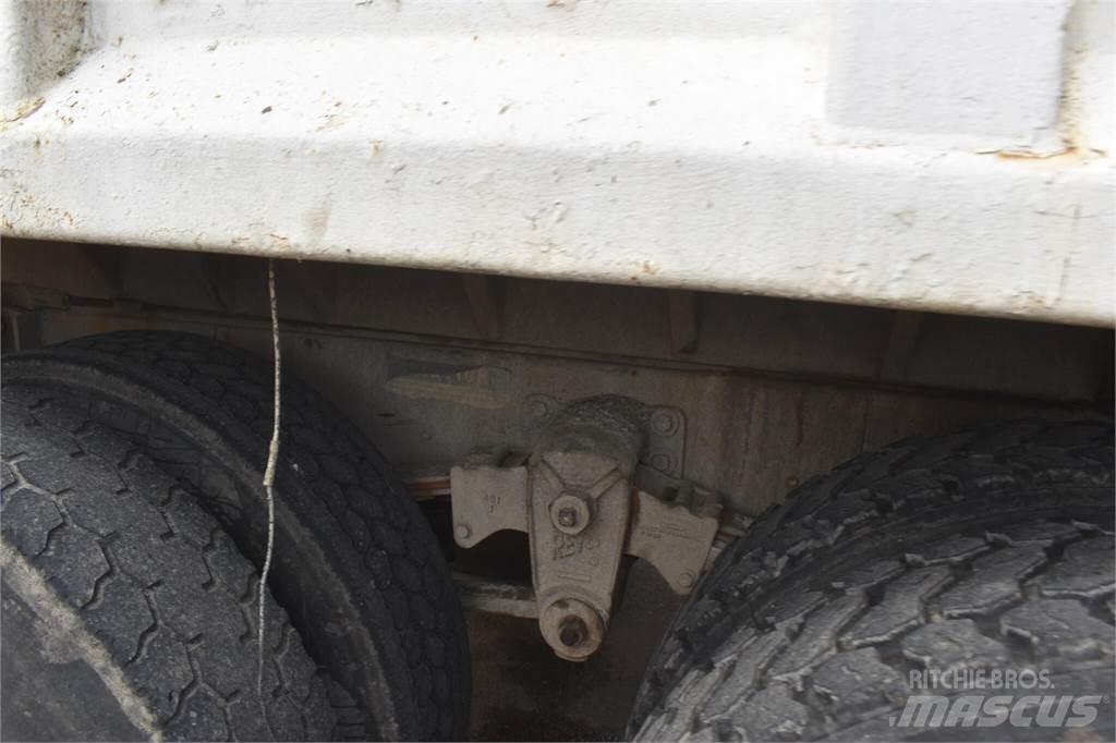 Mack CH613 Savivarčių priekabų vilkikai