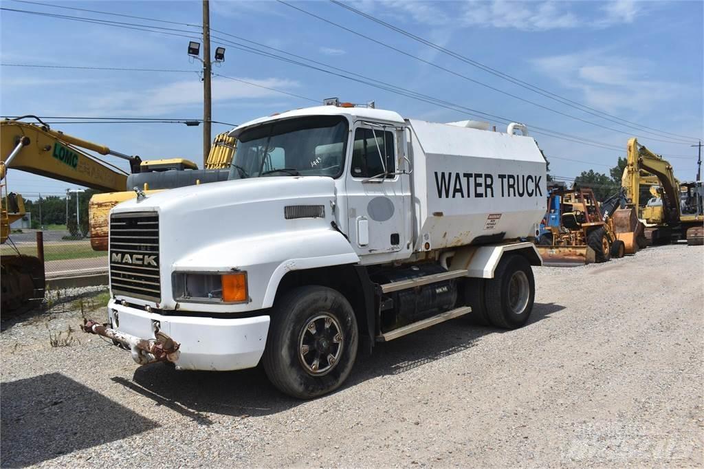 Mack CH613 Automobilinės cisternos