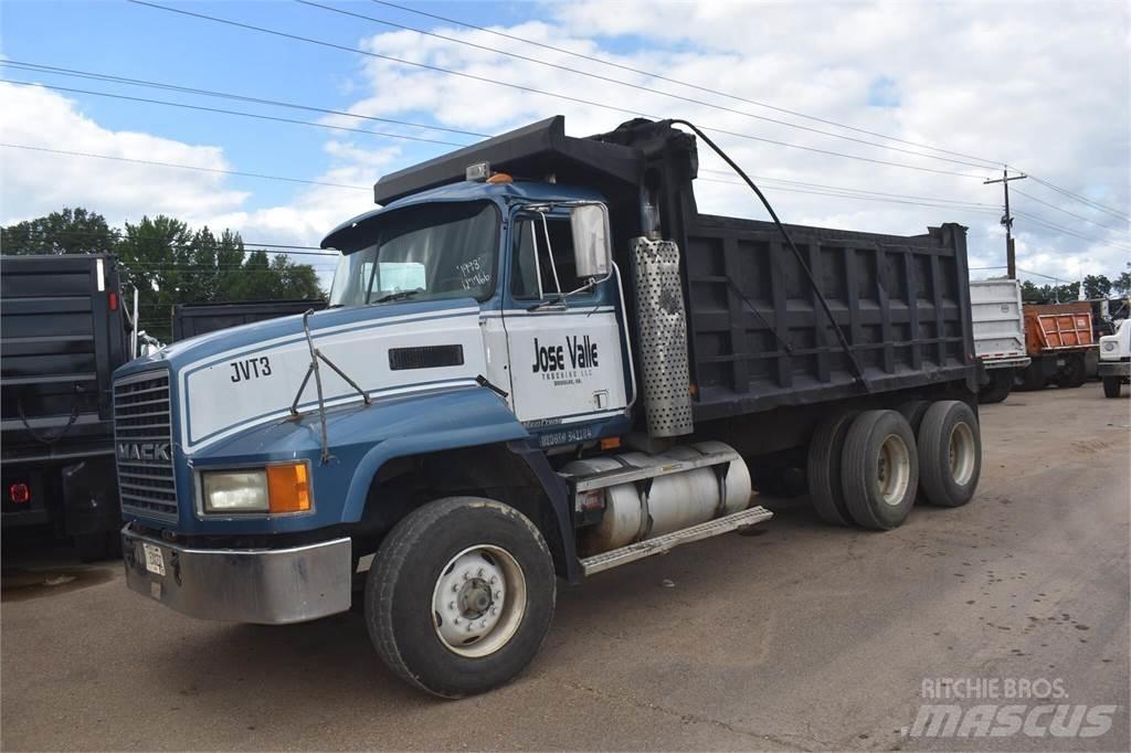 Mack CH613 Savivarčių priekabų vilkikai
