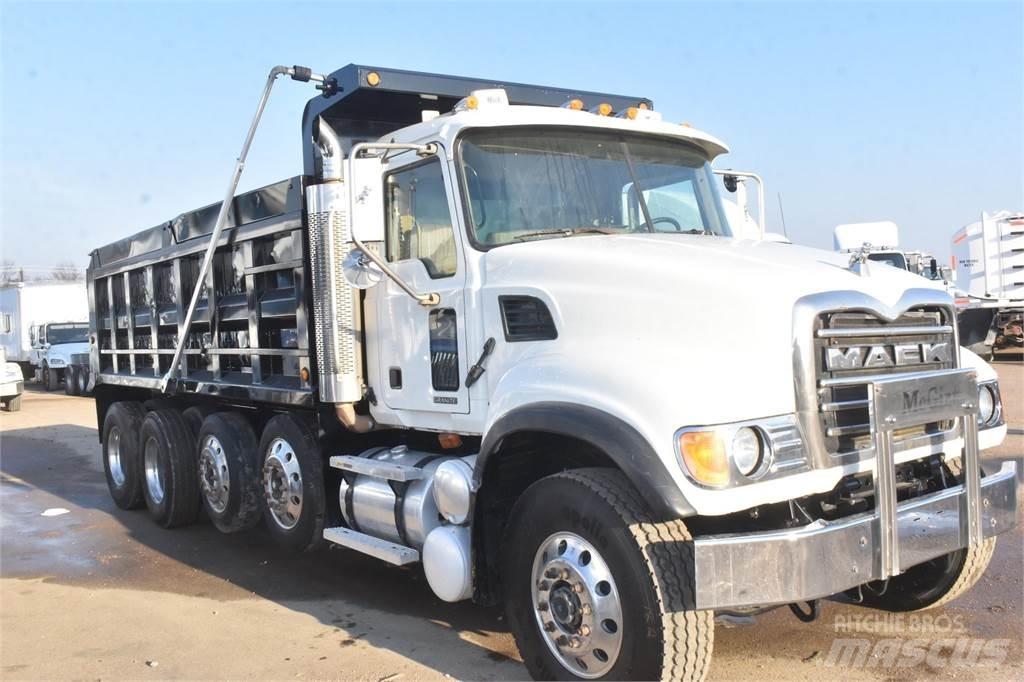 Mack GRANITE CV713 Savivarčių priekabų vilkikai