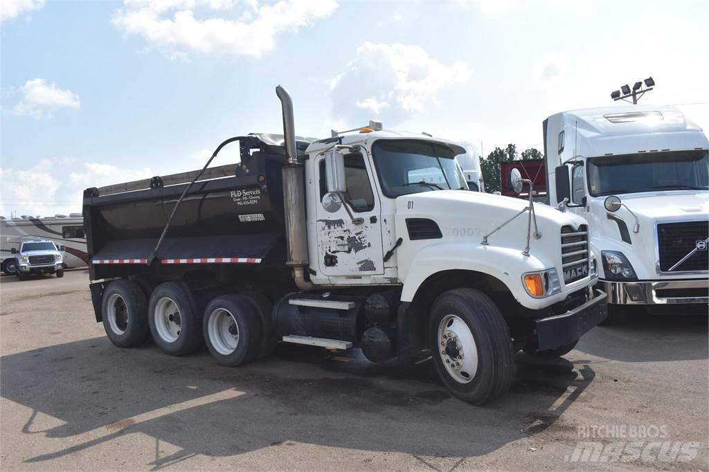 Mack GRANITE CV713 Savivarčių priekabų vilkikai