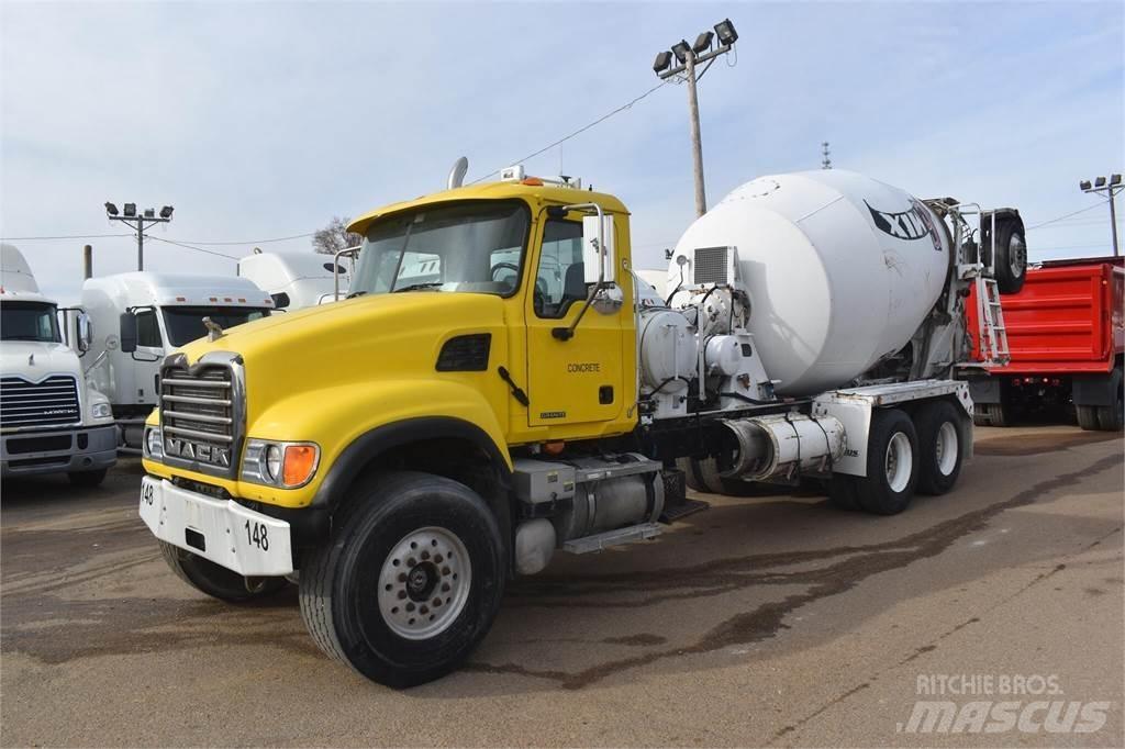 Mack GRANITE CV713 Betonvežiai