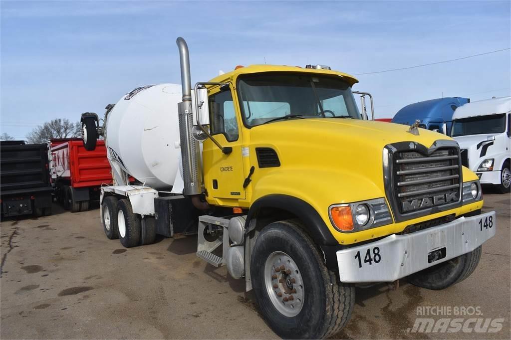 Mack GRANITE CV713 Betonvežiai