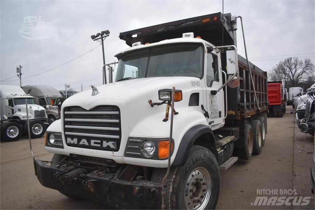 Mack GRANITE CV713 Savivarčių priekabų vilkikai
