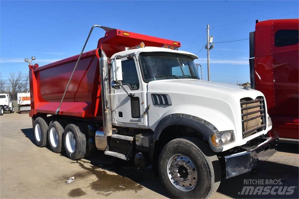 Mack GRANITE GU713 Savivarčių priekabų vilkikai
