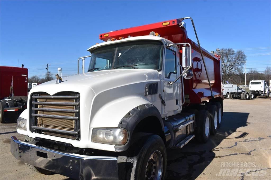 Mack GRANITE GU713 Savivarčių priekabų vilkikai