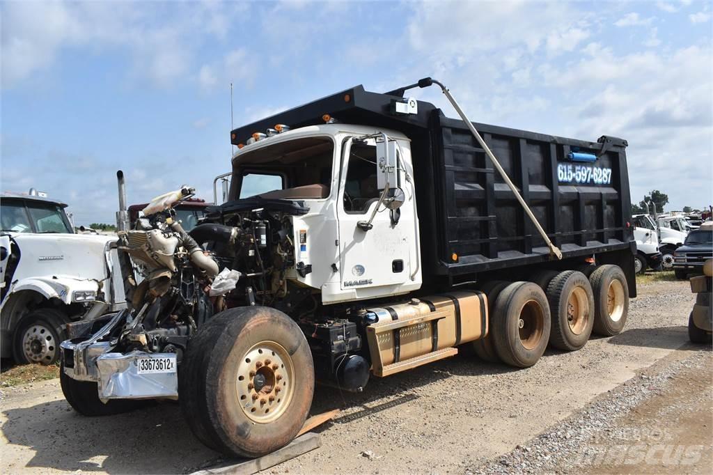 Mack GRANITE GU713 Savivarčių priekabų vilkikai