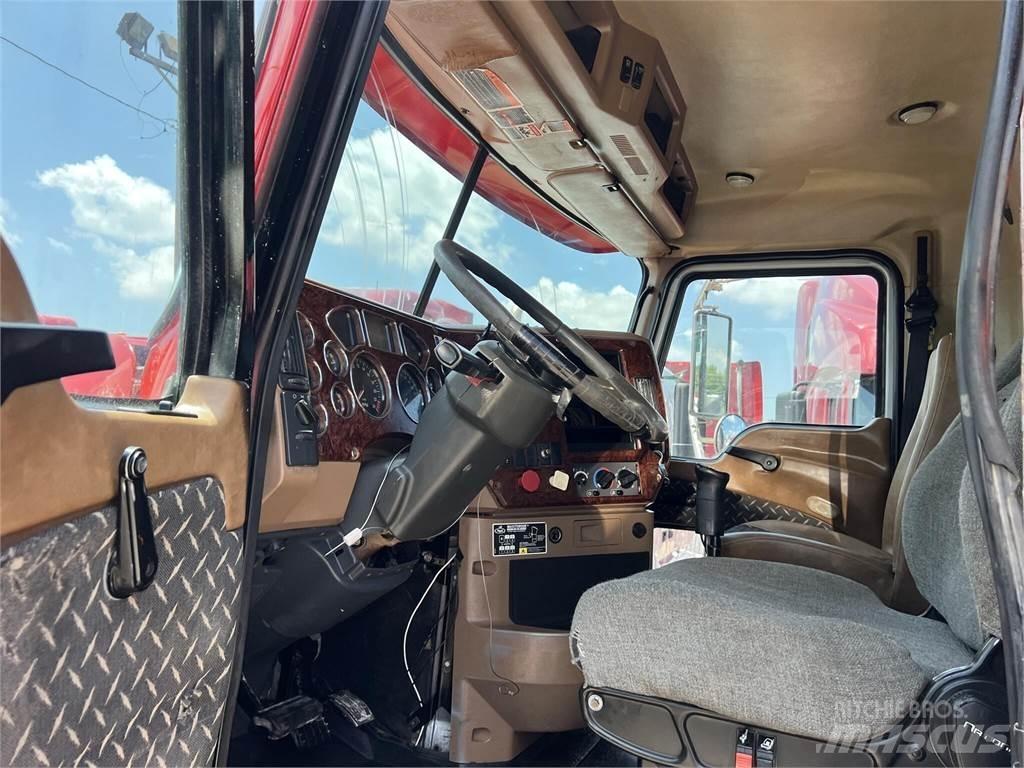 Mack GRANITE GU713 Savivarčių priekabų vilkikai