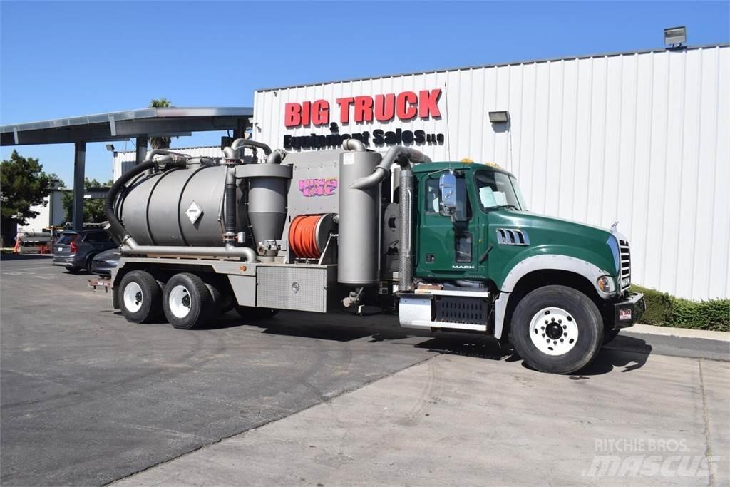 Mack GRANITE GU713 Automobilinės cisternos