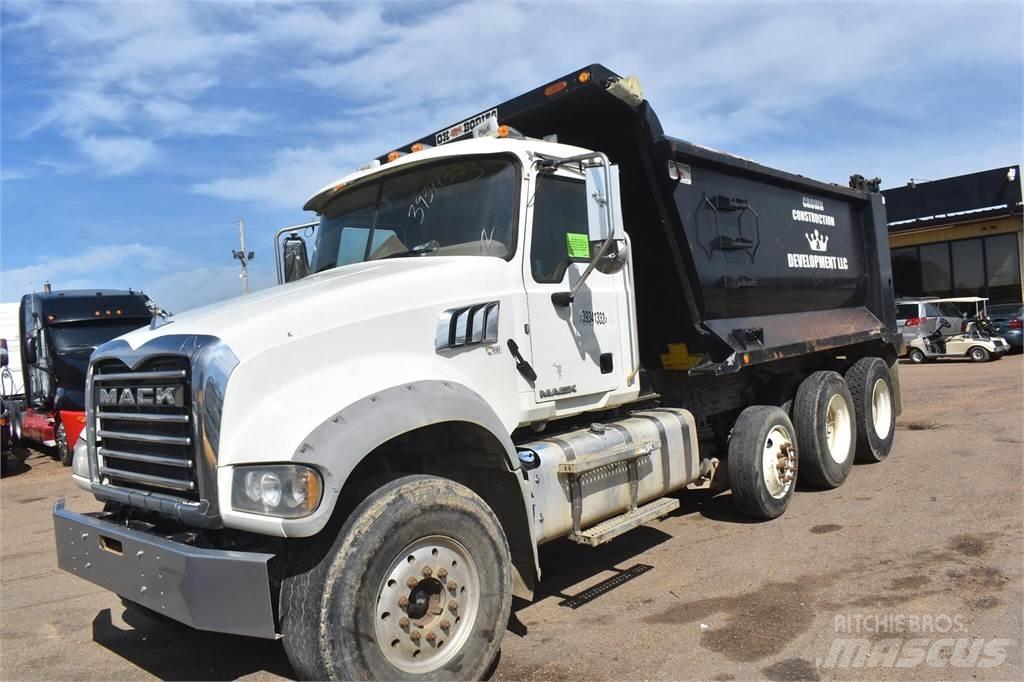 Mack GRANITE GU713 Savivarčių priekabų vilkikai