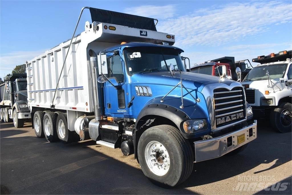 Mack GRANITE GU713 Savivarčių priekabų vilkikai