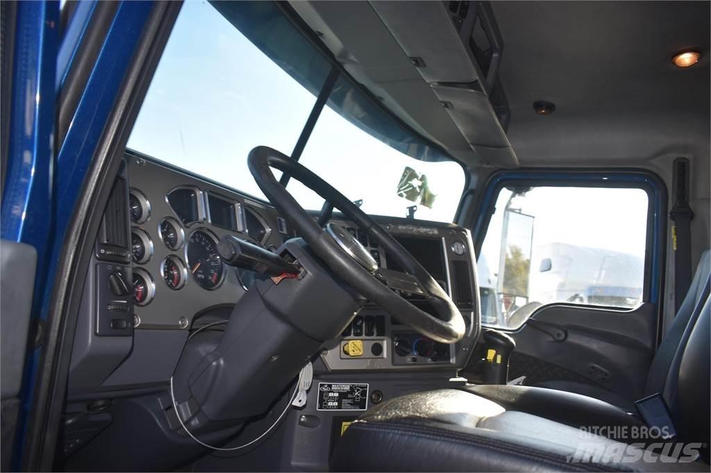 Mack GRANITE GU713 Savivarčių priekabų vilkikai