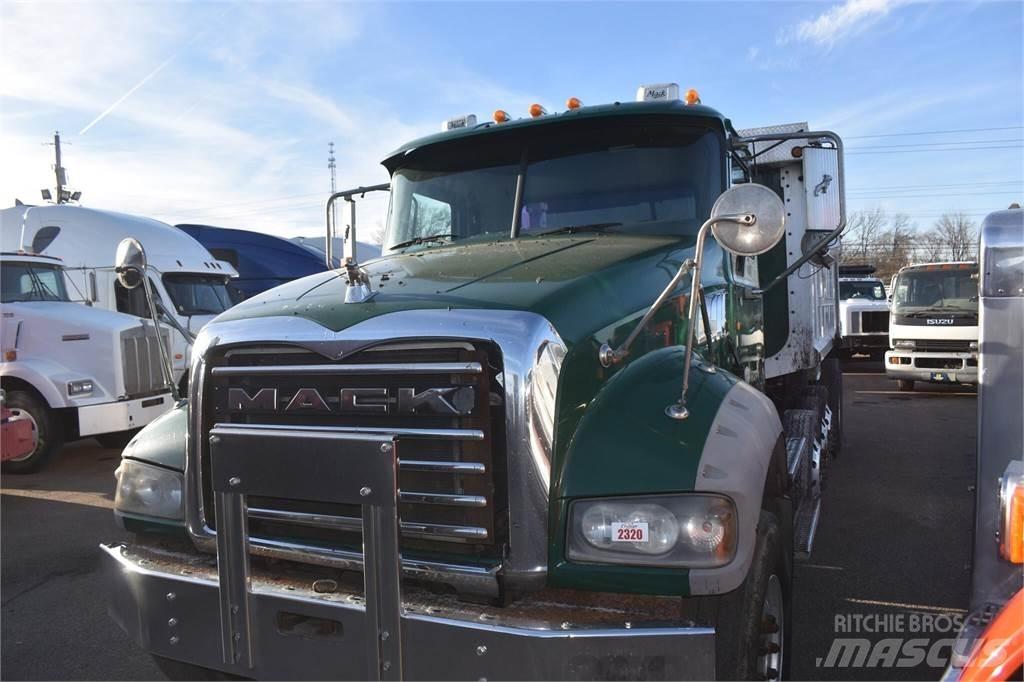 Mack GRANITE GU713 Savivarčių priekabų vilkikai