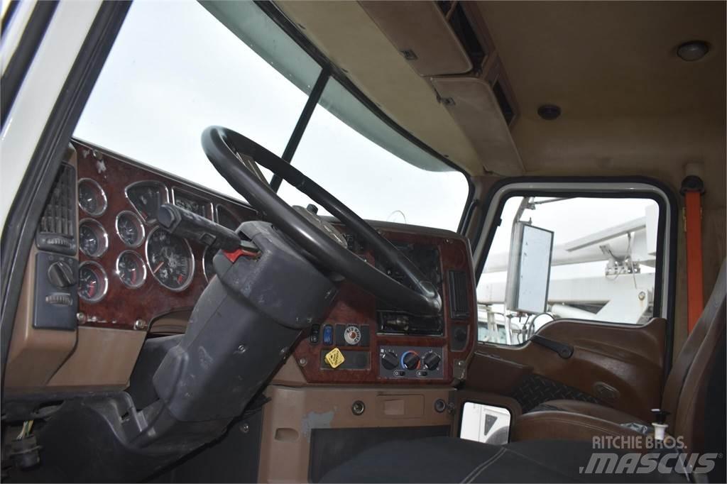 Mack GRANITE GU713 Savivarčių priekabų vilkikai