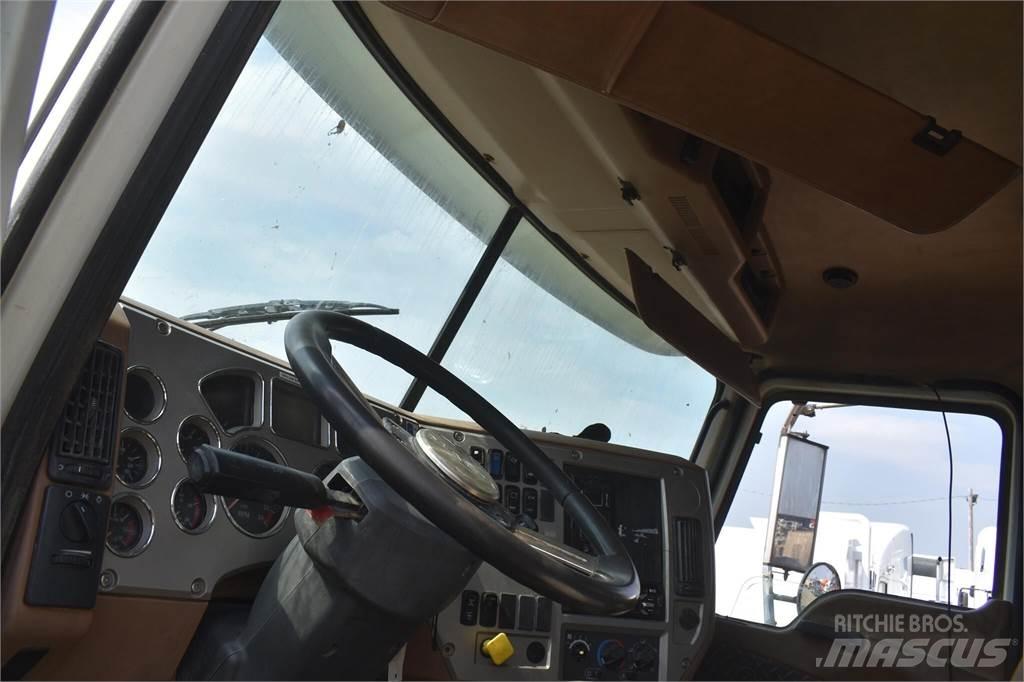 Mack GRANITE GU813 Savivarčių priekabų vilkikai