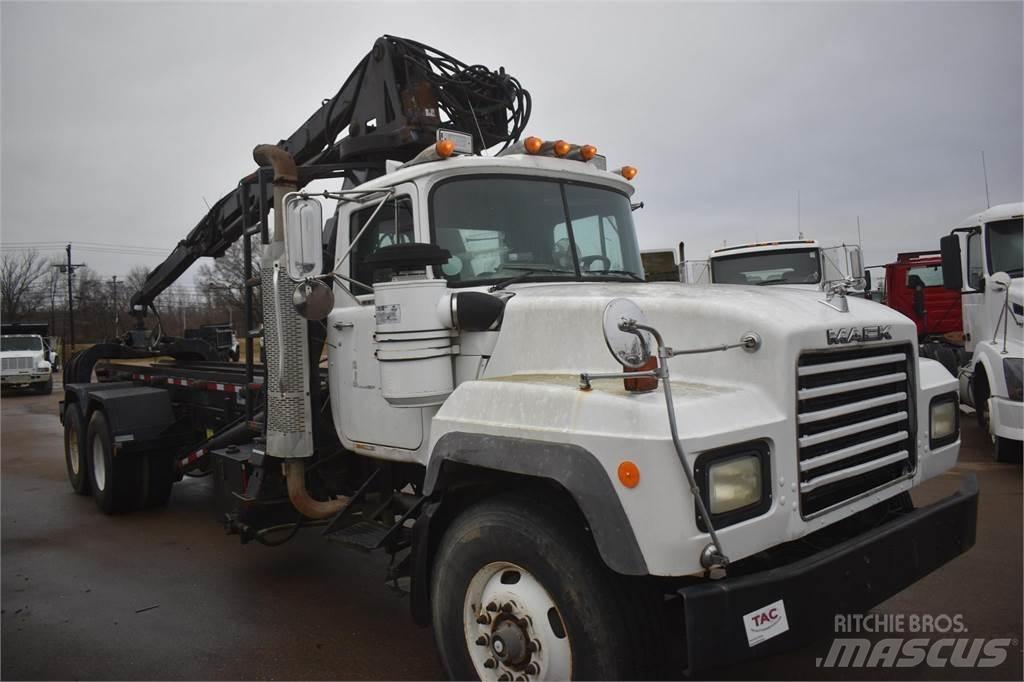 Mack RD688S Automobiliniai kranai