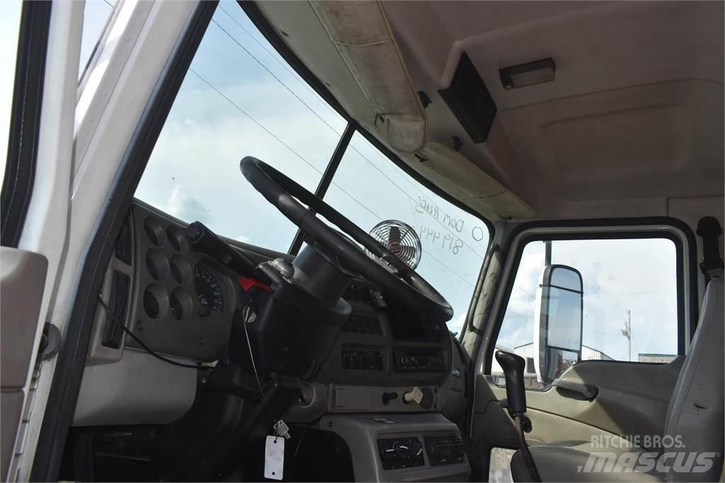 Mack VISION CXN613 Savivarčių priekabų vilkikai